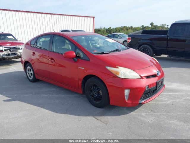  Salvage Toyota Prius