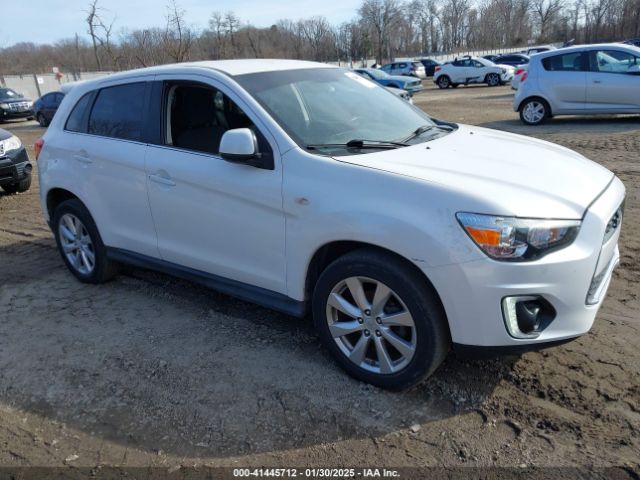  Salvage Mitsubishi Outlander