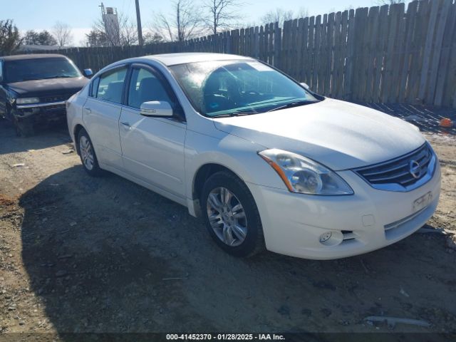  Salvage Nissan Altima