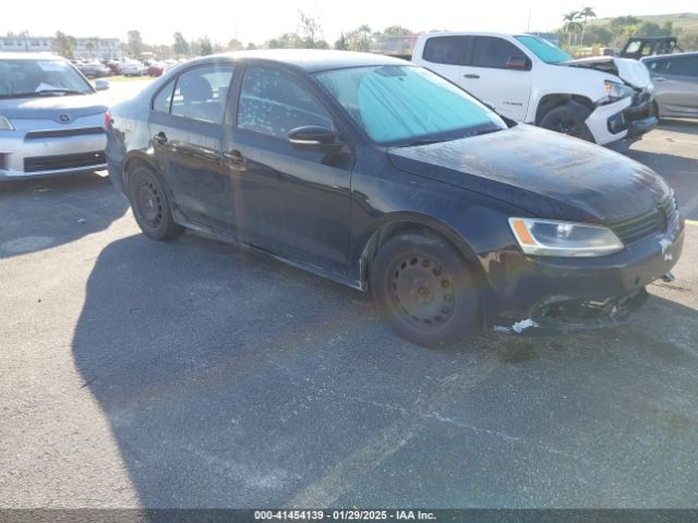  Salvage Volkswagen Jetta