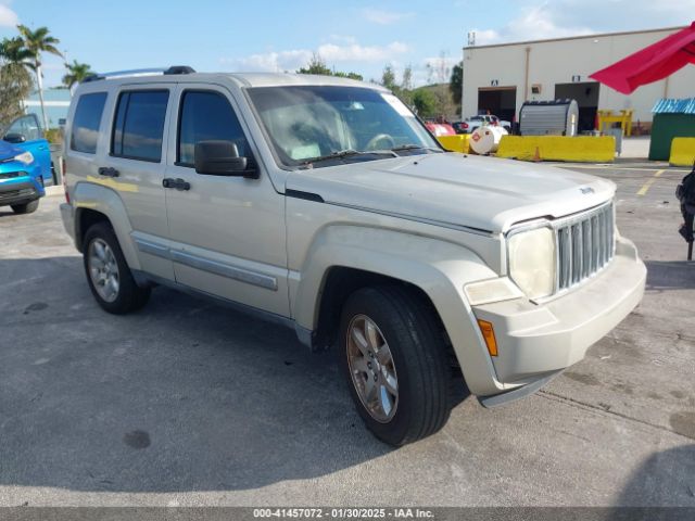  Salvage Jeep Liberty