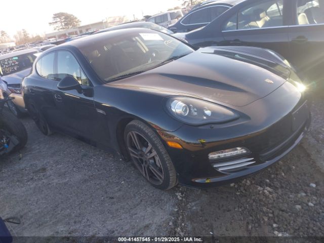  Salvage Porsche Panamera