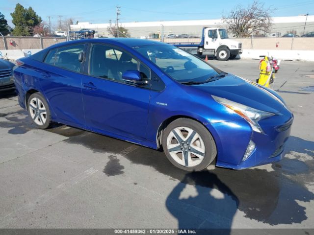  Salvage Toyota Prius