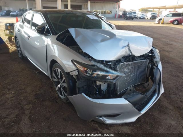  Salvage Nissan Maxima