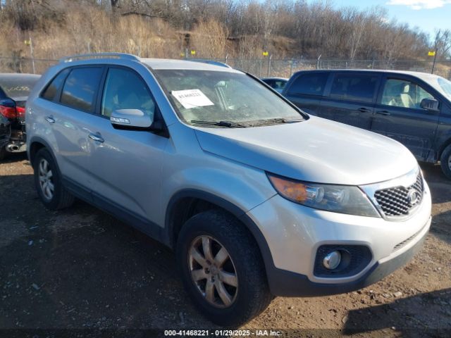  Salvage Kia Sorento