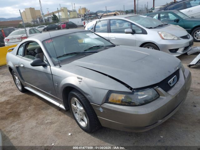  Salvage Ford Mustang