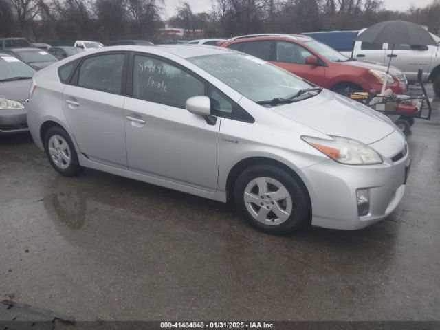  Salvage Toyota Prius