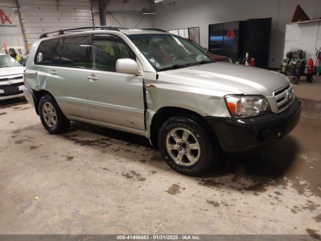  Salvage Toyota Highlander