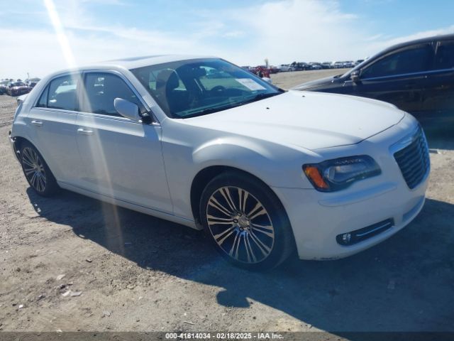  Salvage Chrysler 300