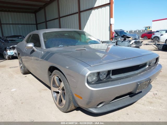  Salvage Dodge Challenger