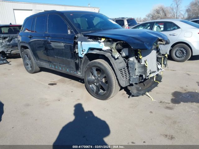  Salvage Jeep Grand Cherokee