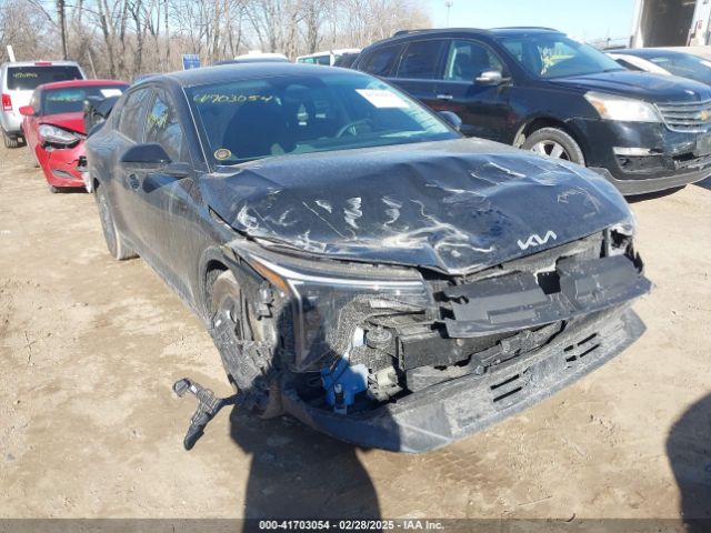  Salvage Kia K4