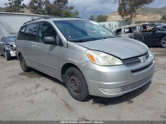  Salvage Toyota Sienna