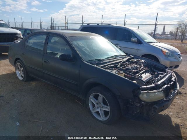  Salvage Nissan Maxima