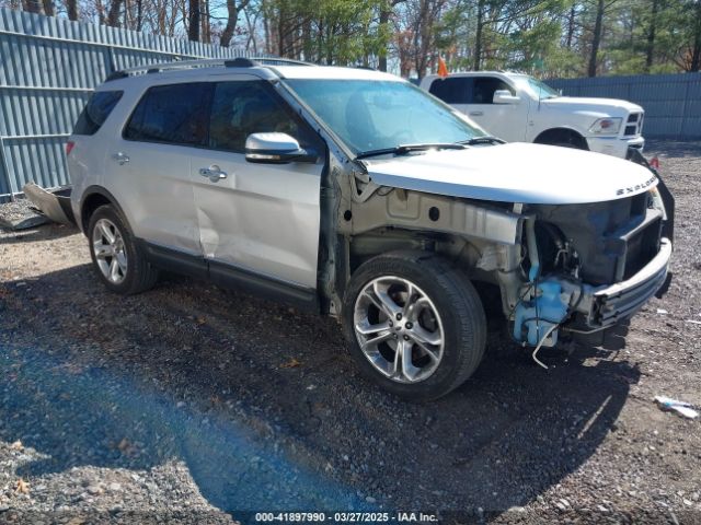  Salvage Ford Explorer