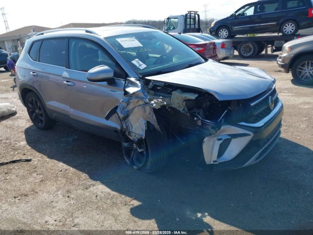  Salvage Volkswagen Taos