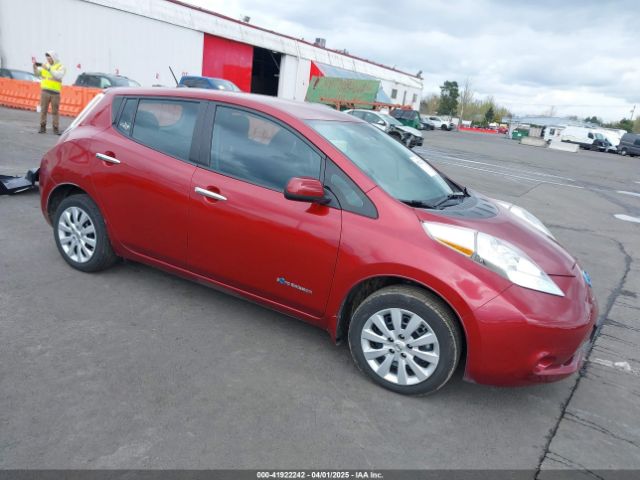  Salvage Nissan LEAF