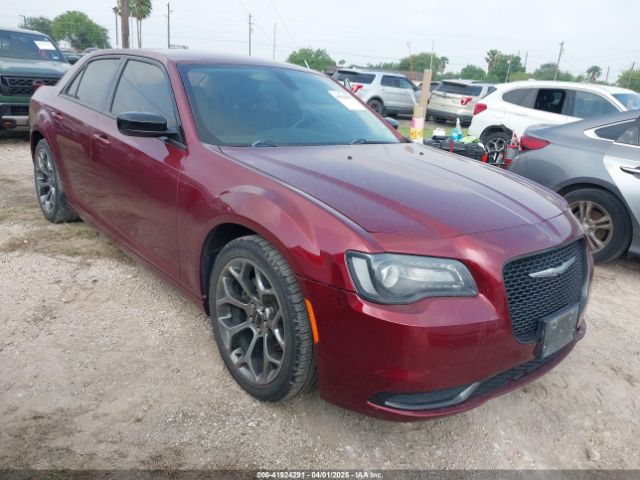  Salvage Chrysler 300
