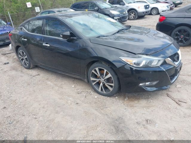  Salvage Nissan Maxima