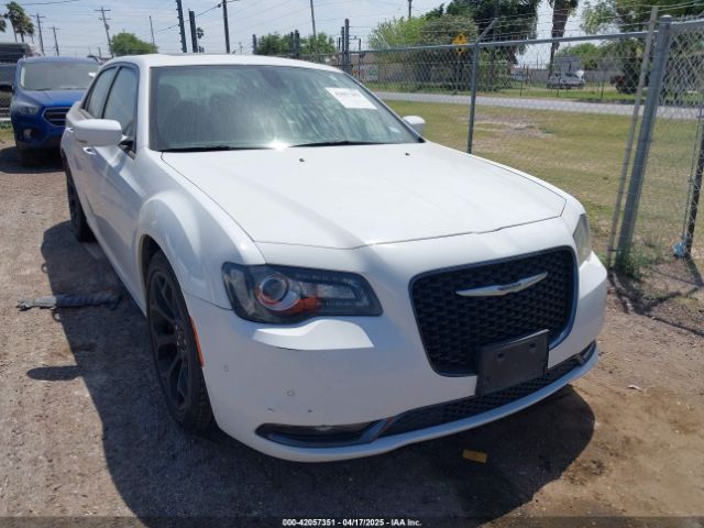  Salvage Chrysler 300