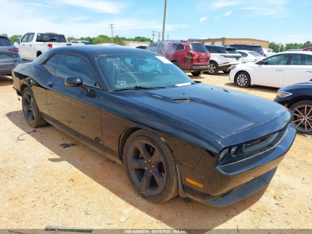  Salvage Dodge Challenger