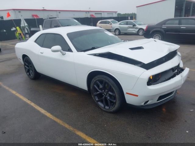  Salvage Dodge Challenger