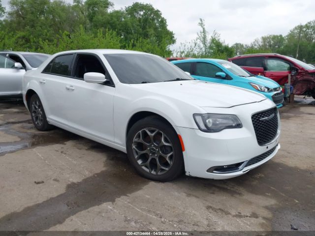  Salvage Chrysler 300