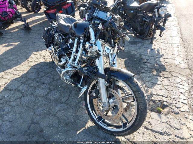 2018 HARLEY-DAVIDSON STREET GLIDE