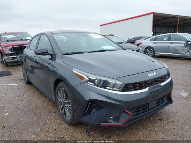  Salvage Kia Forte