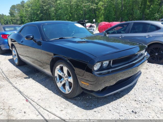  Salvage Dodge Challenger