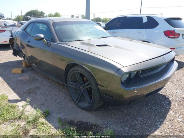 Salvage Dodge Challenger