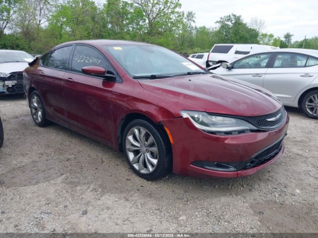  Salvage Chrysler 200