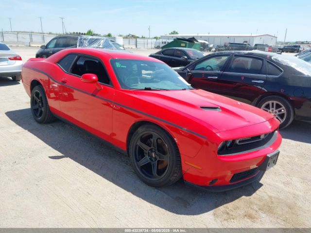  Salvage Dodge Challenger