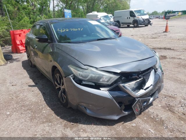  Salvage Nissan Maxima