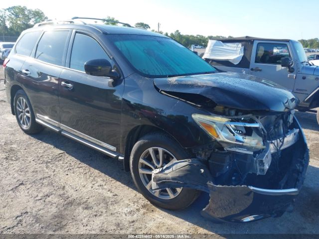 Salvage Nissan Pathfinder