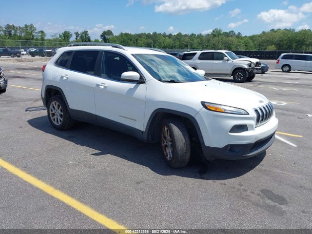  Salvage Jeep Cherokee