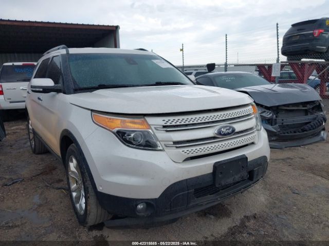  Salvage Ford Explorer