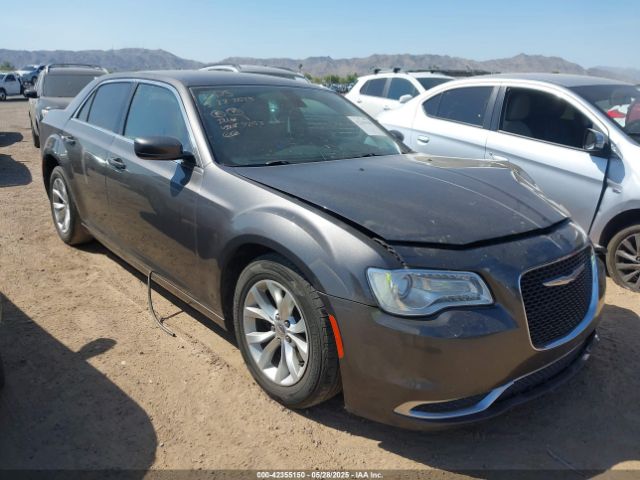  Salvage Chrysler 300