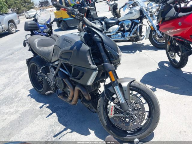  Salvage Ducati Diavel