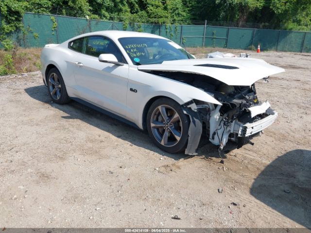  Salvage Ford Mustang