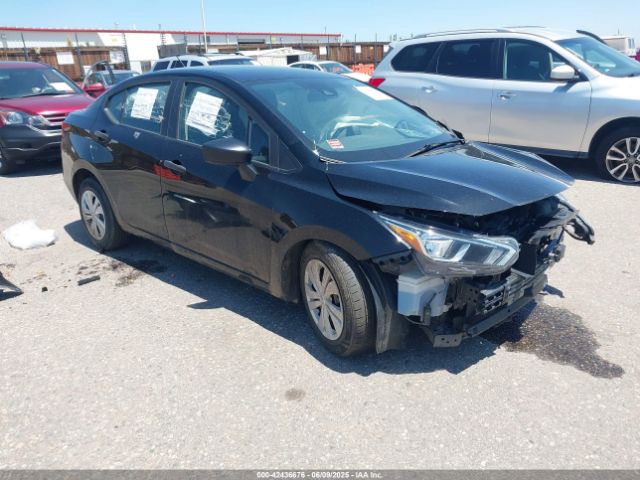  Salvage Nissan Versa
