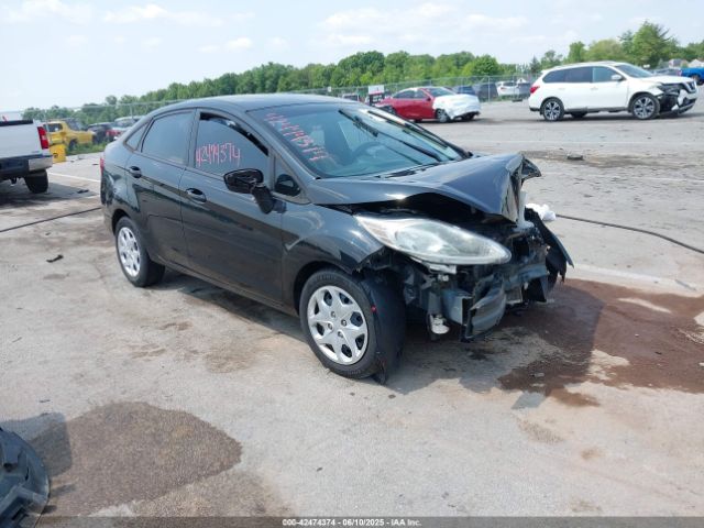  Salvage Ford Fiesta