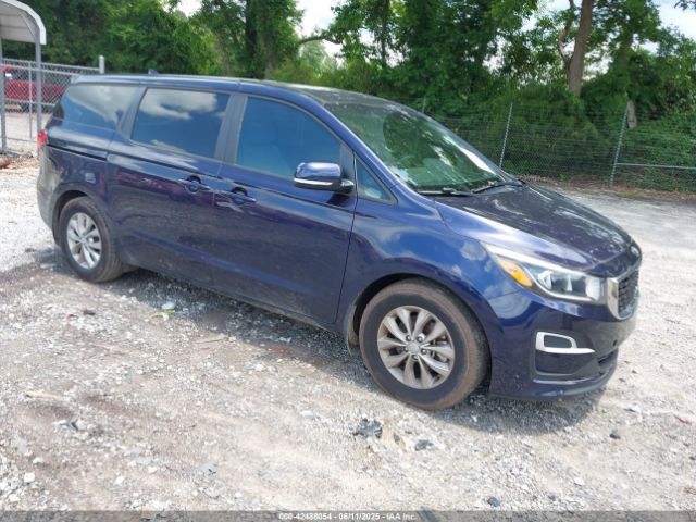  Salvage Kia Sedona