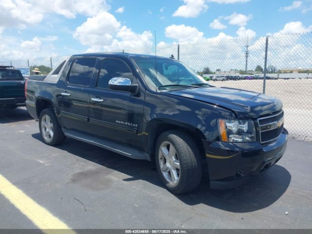  Salvage Chevrolet Avalanche 1500