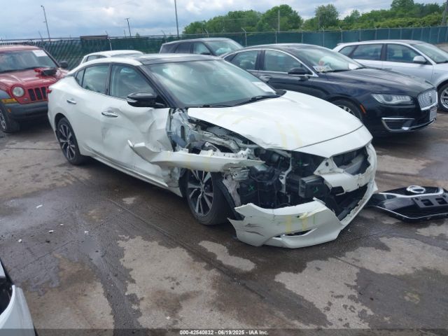  Salvage Nissan Maxima
