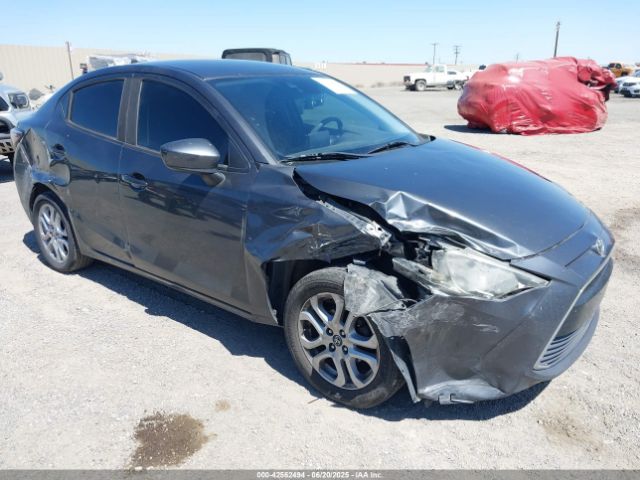  Salvage Toyota Yaris