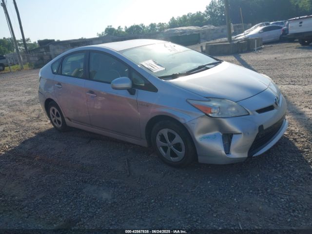  Salvage Toyota Prius