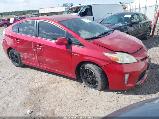 Salvage Toyota Prius