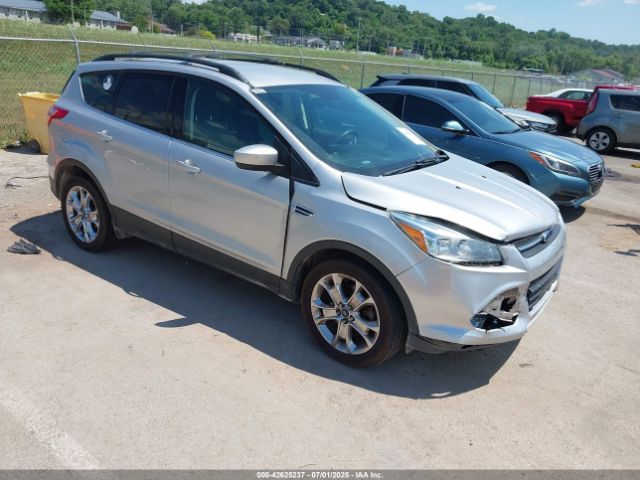  Salvage Ford Escape