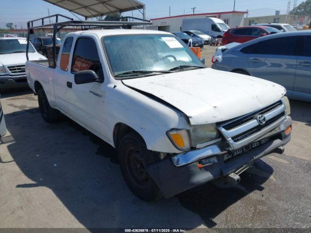  Salvage Toyota Tacoma